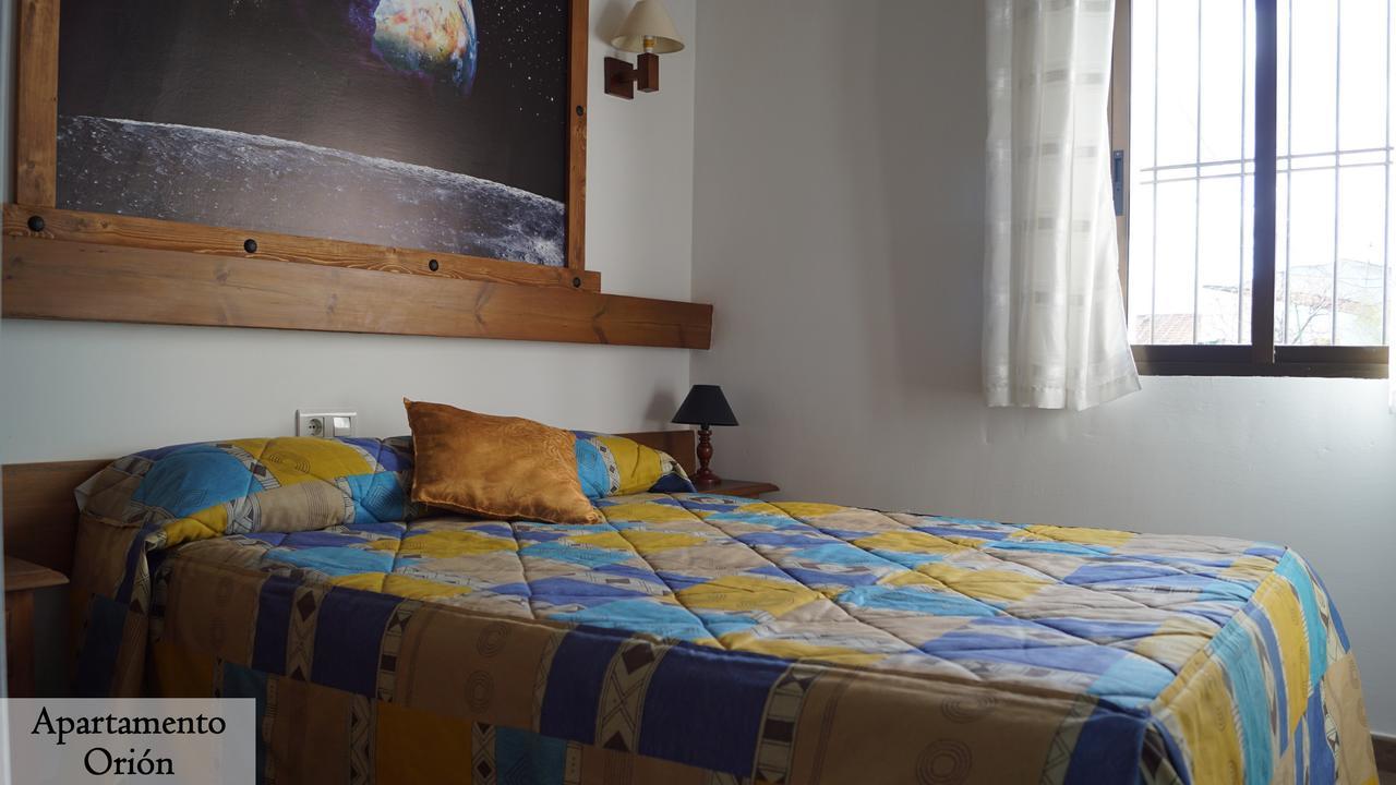 Apartamentos Estrellas De Monfraguee Torrejón el Rubio Buitenkant foto